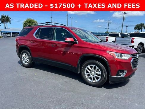 Used 2019 Chevrolet Traverse LT FWD image 1