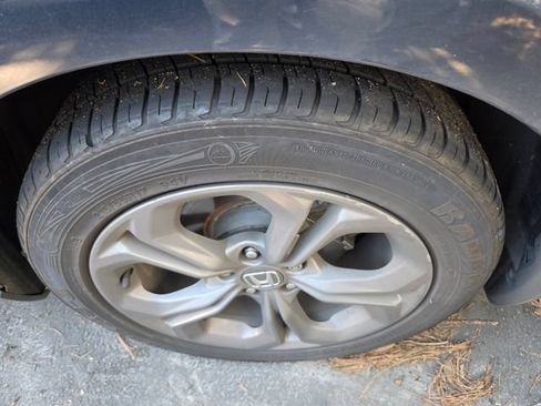 Used 2024 Honda Accord EX image 11