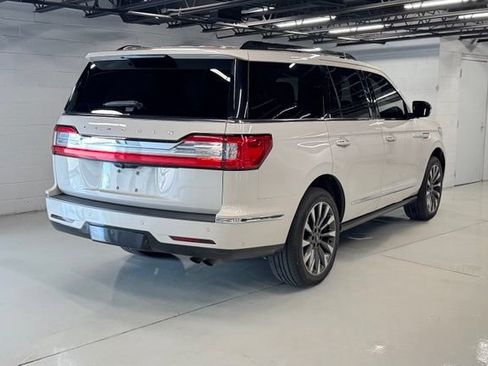 Used 2021 Lincoln Navigator Reserve w/ Luxury Package AWD/4WD image 5
