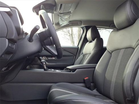 New 2025 MAZDA CX-50 AWD 2.5 S w/ Cargo Package image 18