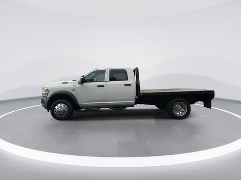 Used 2024 RAM 4500 Tradesman w/ Chrome Appearance Group AWD/4WD image 5