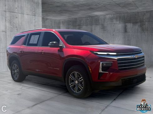 Certified 2024 Chevrolet Traverse LT w/ Enhanced Driving Package FWD image 7