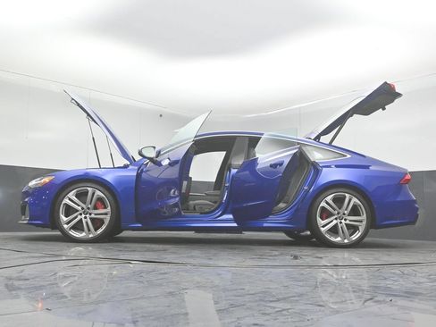 Used 2023 Audi S7 Prestige AWD/4WD image 53