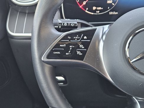 Certified 2025 Mercedes-Benz GLC 300 image 28