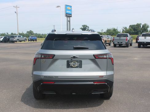 New 2027 Chevrolet Equinox RS w/ Convenience Package III AWD/4WD image 8