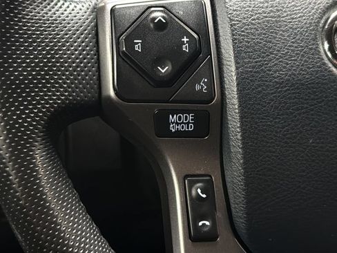 Used 2020 Toyota Tacoma Limited AWD/4WD image 24