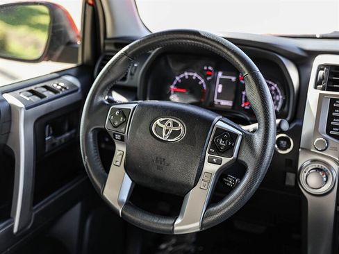 Used 2021 Toyota 4Runner SR5 Premium AWD/4WD image 20