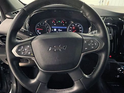 Used 2023 Chevrolet Traverse RS AWD/4WD image 37