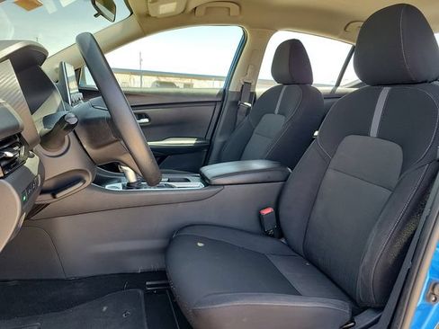 Used 2023 Nissan Sentra SV FWD image 12