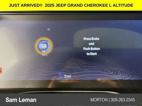 New 2025 Jeep Grand Cherokee L Altitude image 12