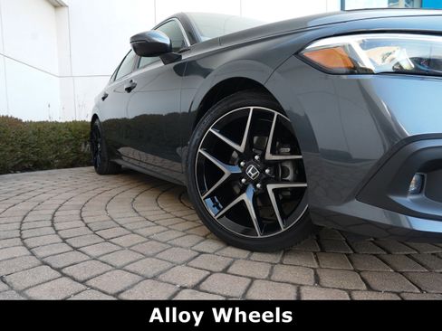 Used 2024 Honda Civic Sport Touring image 17
