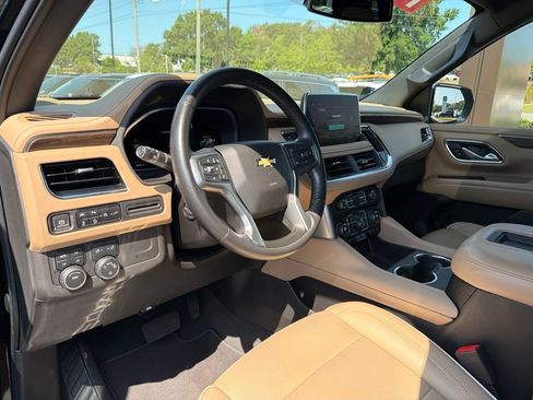 Used 2022 Chevrolet Tahoe Premier AWD/4WD image 10