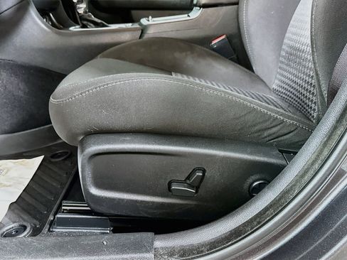 Used 2021 Dodge Charger GT RWD image 19