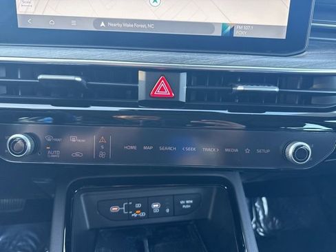 Used 2025 Kia K5 EX image 29