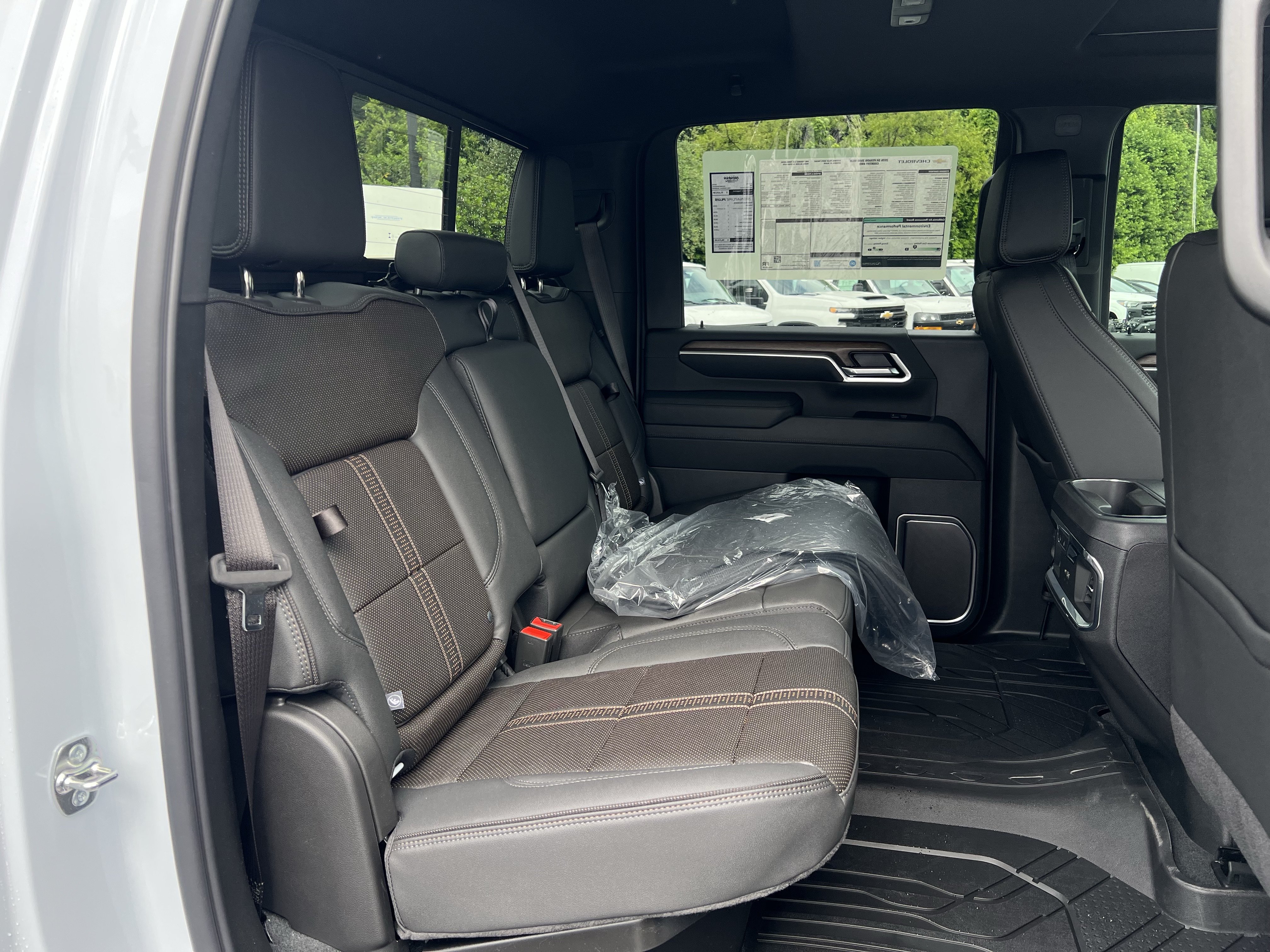 New 2026 Chevrolet Silverado 2500 High Country w/ High Country Premium Package AWD/4WD image 38