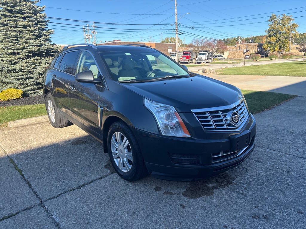 Used 2014 Cadillac SRX Luxury w/ Driver Awareness Package FWD image 1