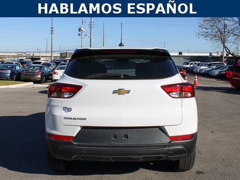 Used 2024 Chevrolet TrailBlazer LS w/ LS Convenience Package image 4