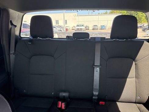 Used 2024 Chevrolet Colorado LT AWD/4WD image 26