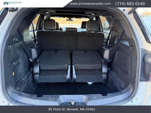 Used 2017 Ford Explorer Platinum AWD/4WD image 20