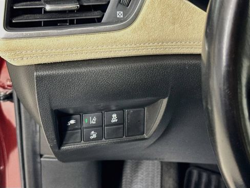 Used 2018 Honda Clarity Touring image 13