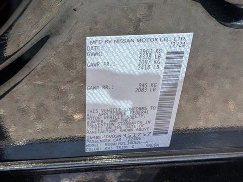 Used 2025 Nissan Altima 2.5 SV FWD image 24