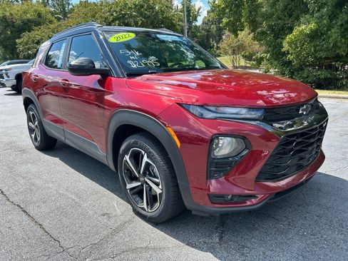 Used 2022 Chevrolet TrailBlazer RS image 1