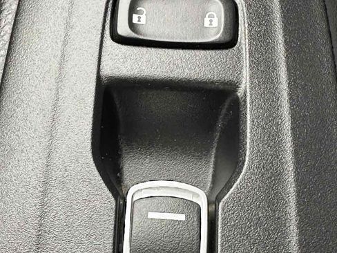 Used 2019 Honda Accord Sport image 29