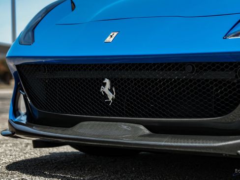 Used 2022 Ferrari 812 GTS RWD image 35