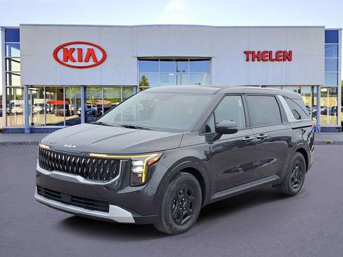 New 2026 Kia Carnival image 2