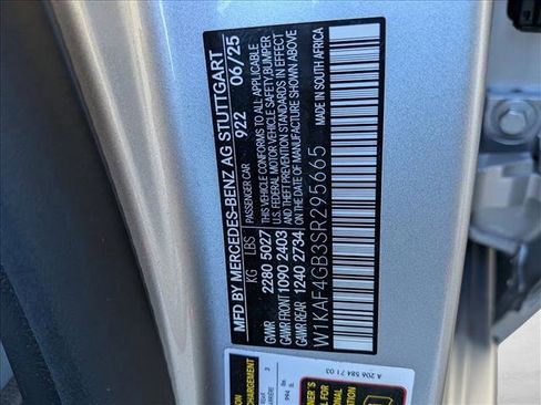 Certified 2025 Mercedes-Benz C 300 Sedan image 22