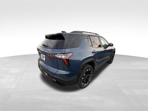 Used 2025 Chevrolet Equinox RS w/ Safety and Technology Package AWD/4WD image 4
