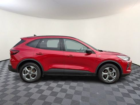 Used 2025 Ford Escape ST-Line AWD/4WD image 7