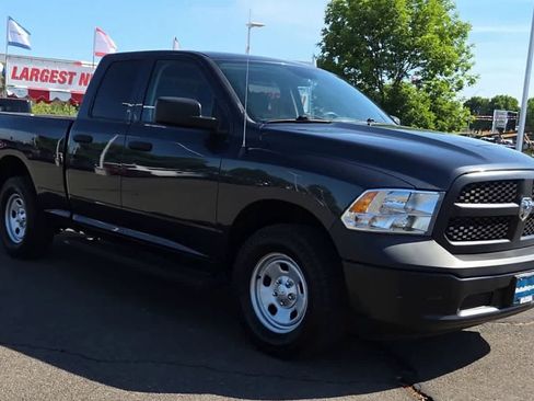 Used 2019 RAM 1500 Tradesman w/ Popular Equipment Group AWD/4WD image 2