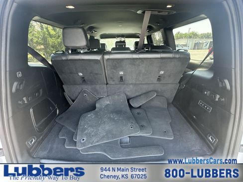 Used 2025 Jeep Wagoneer Series II w/ 8-Passenger Seating Package AWD/4WD image 23