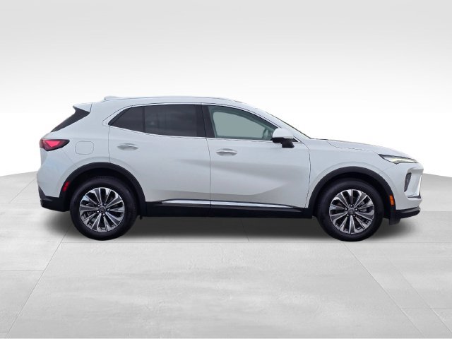 Used 2024 Buick Envision Preferred AWD/4WD image 6