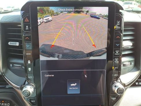 New 2026 RAM 1500 Laramie AWD/4WD image 23