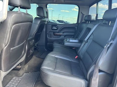 Used 2014 GMC Sierra 1500 SLT w/ SLT Crew Cab Value Package image 16