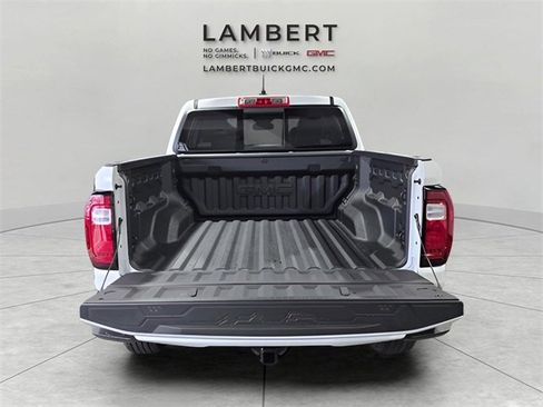 New 2025 GMC Canyon Elevation w/ Convenience Package image 4