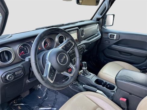 Used 2018 Jeep Wrangler Unlimited Rubicon image 8
