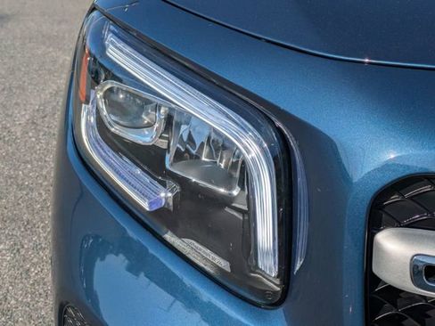 Used 2023 Mercedes-Benz GLB 250 image 10