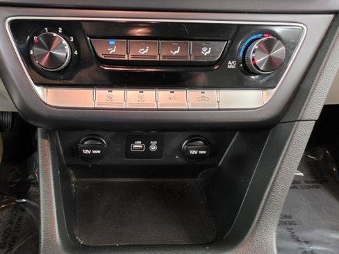 Used 2019 Hyundai Sonata SE FWD image 25