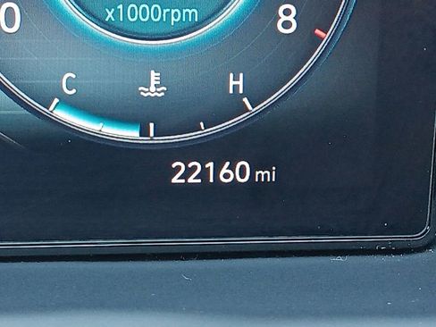 Used 2022 Hyundai Tucson Limited w/ Cargo Package image 16