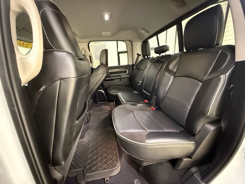 Used 2024 RAM 2500 Laramie image 18