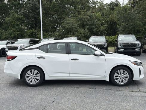 Certified 2025 Nissan Sentra S FWD image 2