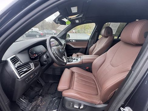 Used 2019 BMW X5 xDrive40i w/ Convenience Package image 13