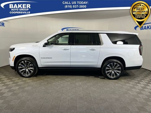 New 2026 Chevrolet Suburban High Country AWD/4WD image 2