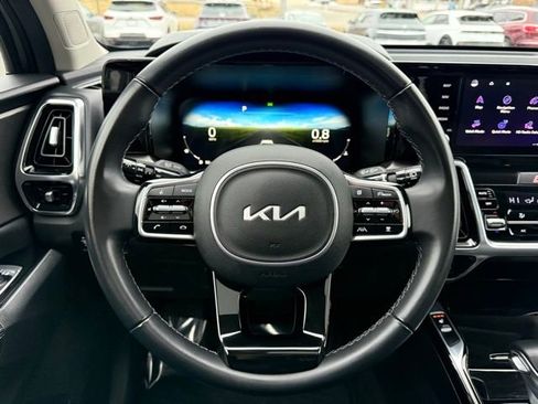 Used 2023 Kia Sorento SX image 36