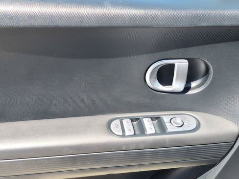 Used 2024 Hyundai Ioniq 5 SE RWD image 19