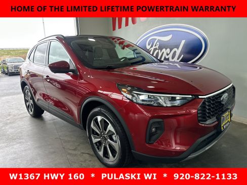 Used 2024 Ford Escape Platinum w/ Premium Technology Package AWD/4WD image 3