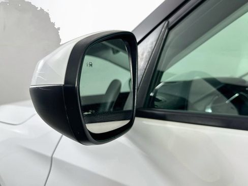 Used 2023 Chevrolet TrailBlazer LT w/ Convenience Package AWD/4WD image 37